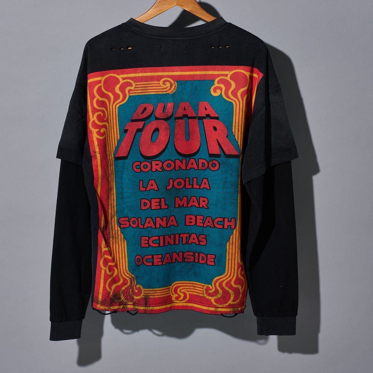 World TOUR LONG SLEEVE “DUUA”
